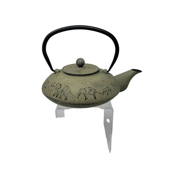 Cast Iron Teapot Sage Green Lucky Elephant Parade Safari 3D Rare Collectible - Picture 4 of 9